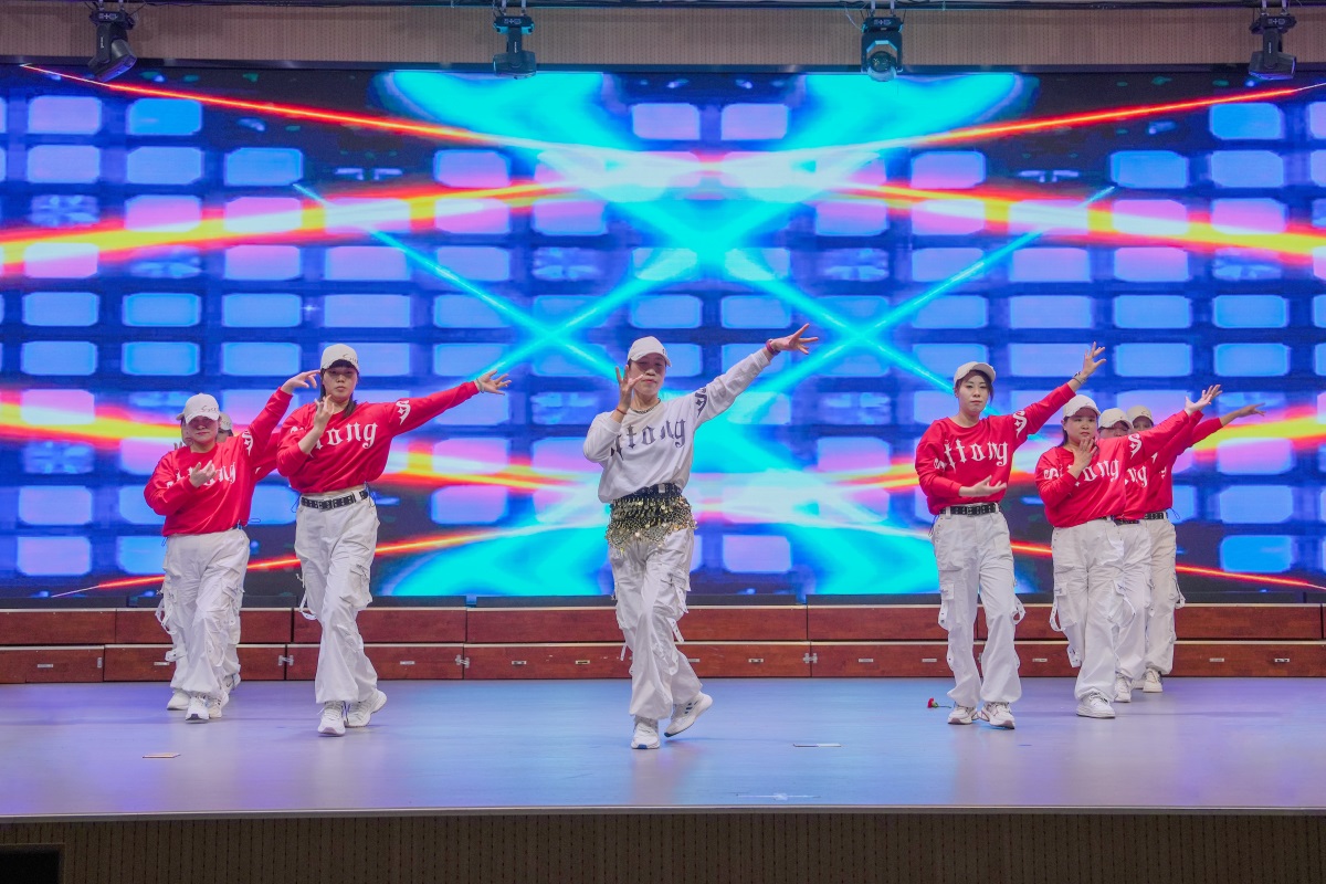 8艾荷.JPG 8艾荷.JPG